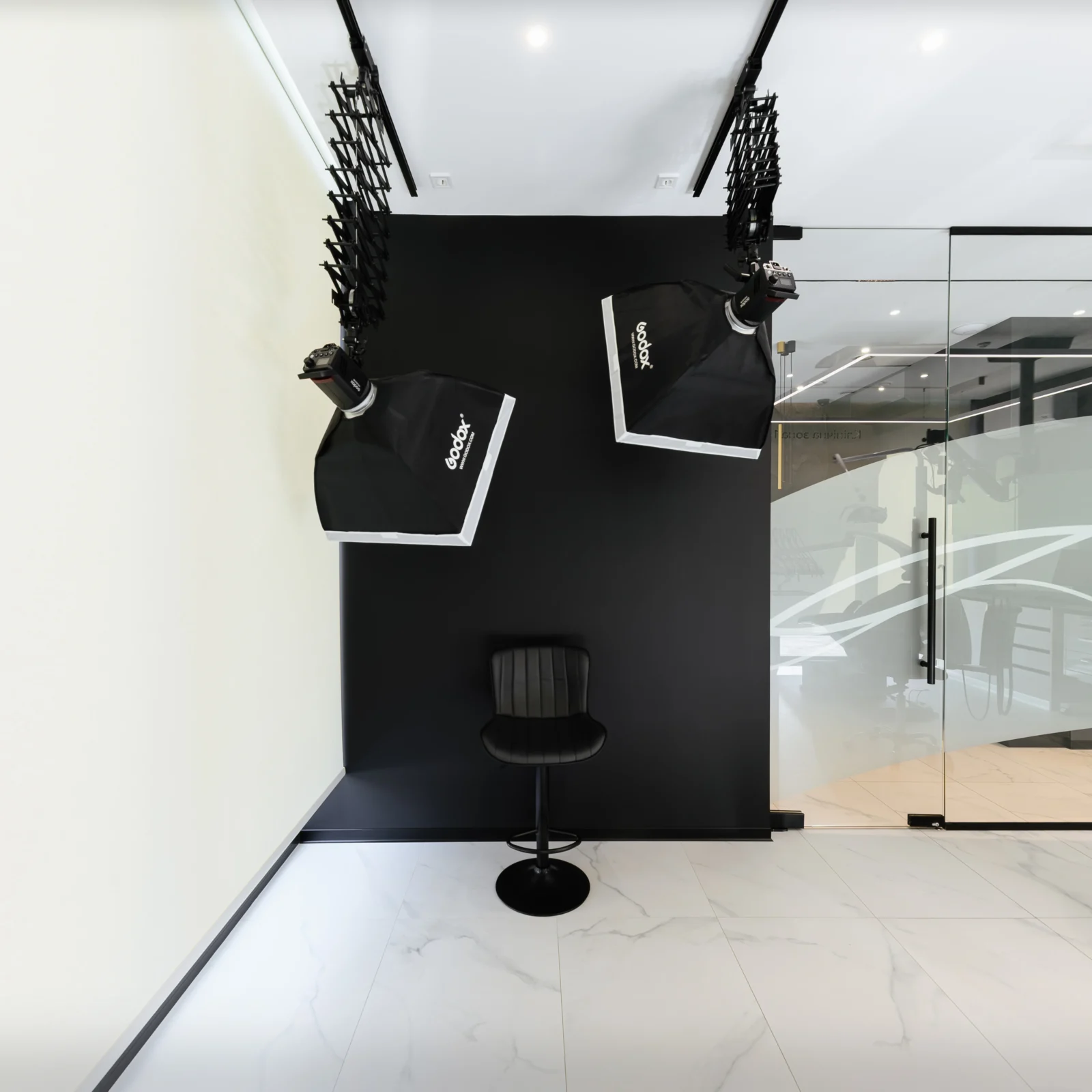 Dental treatment room — INTENSE dental clinic, Uzhhorod, view 9